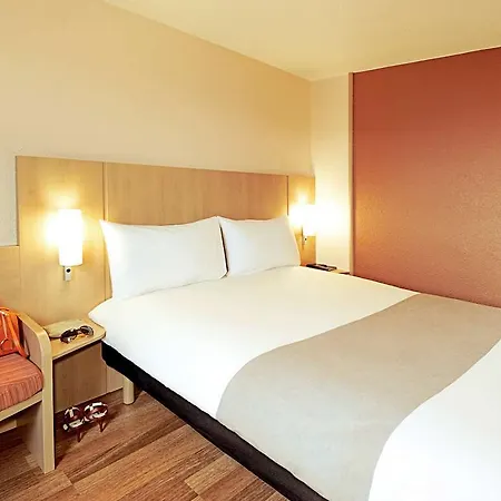 Ibis West Zurich