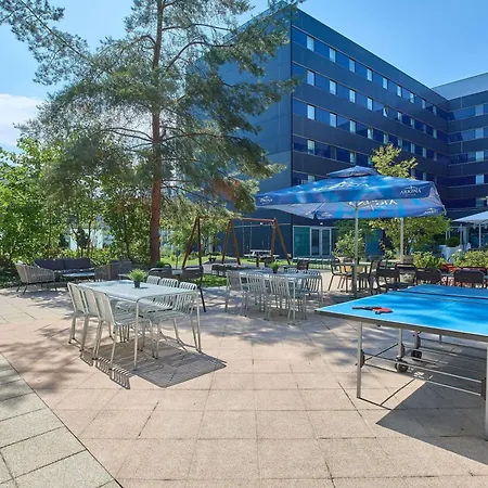 Hotel Ibis West 3*