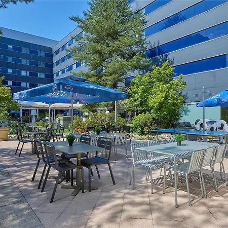 Hotel Ibis West