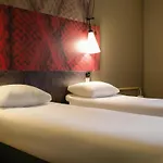Hotel Ibis West